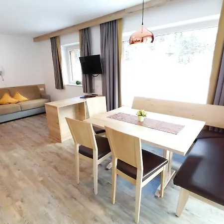 Alps Tux Apartment Exterior photo