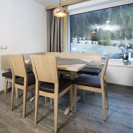 Alps Tux Apartment Exterior photo