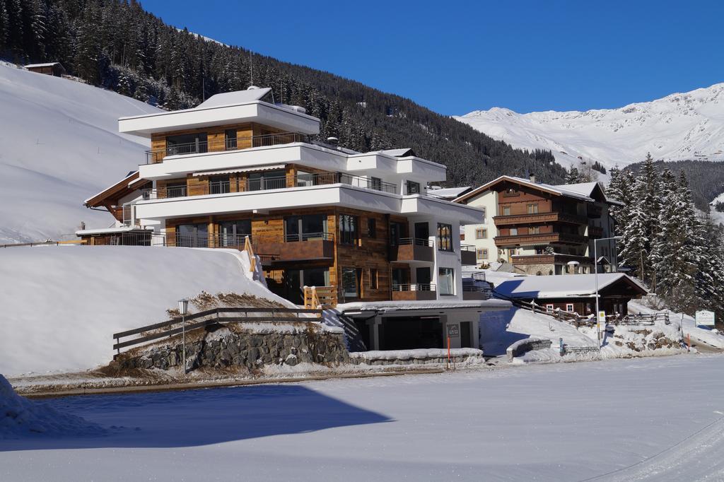 Alps Apartment *